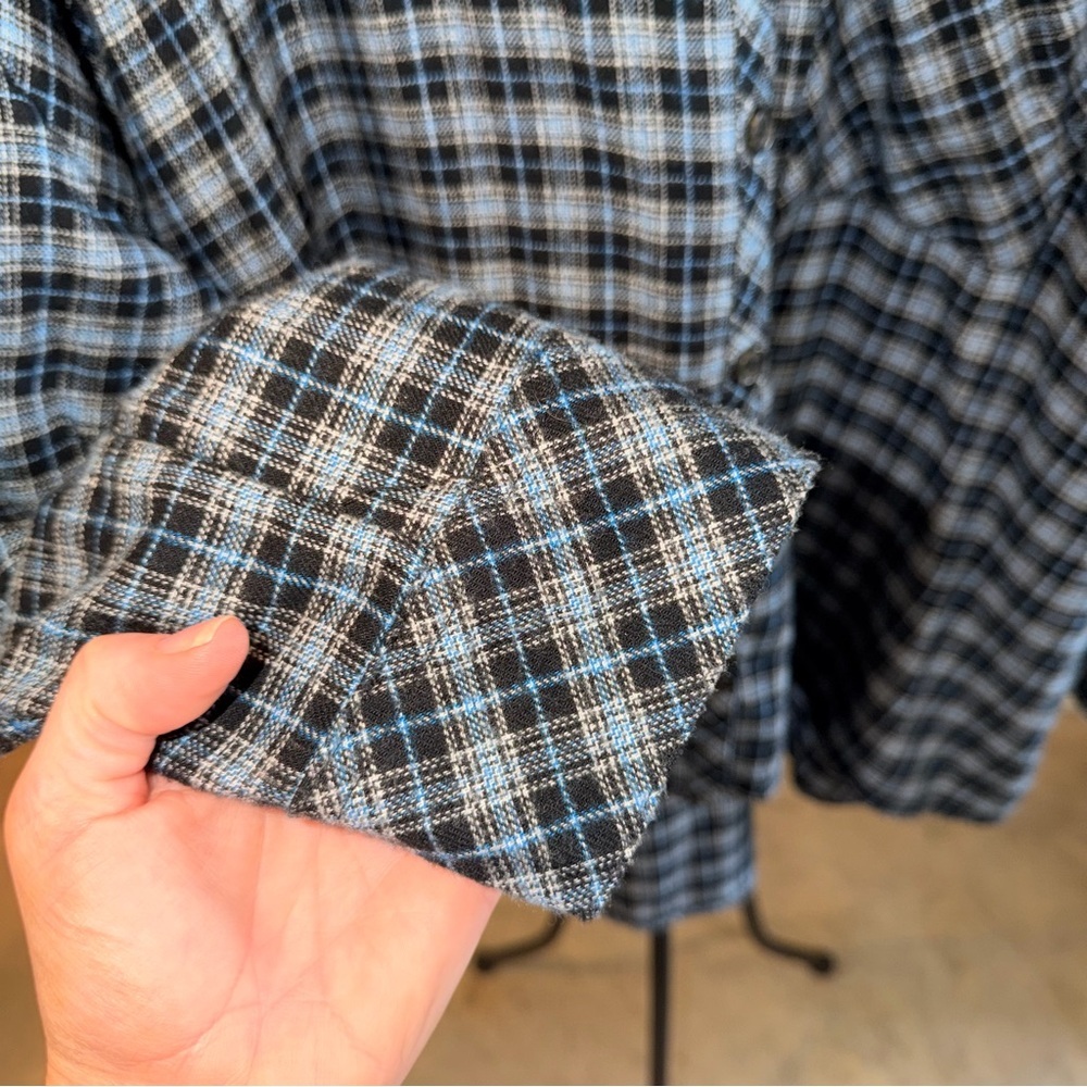 BDG Oversized Plaid Flannel Button Down Shirt Blue Black - Size M - Picture 2 of 6